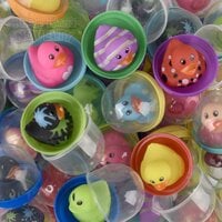 1.5" Rubber Duckling Assortment In 2" Capsule 250ct